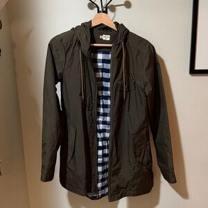 Utility Hooded Jacket in Olive Green